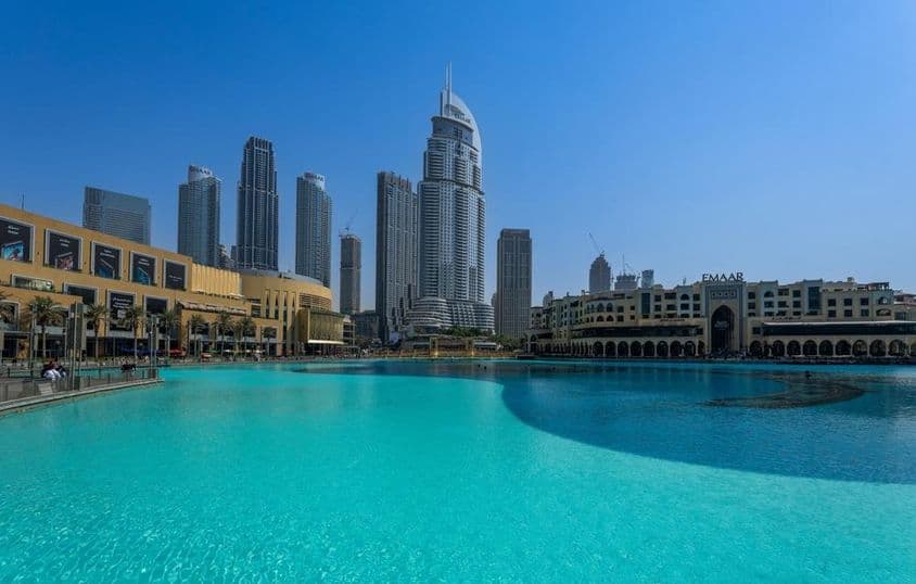 Dubai belvárosa Burj Khalifa.